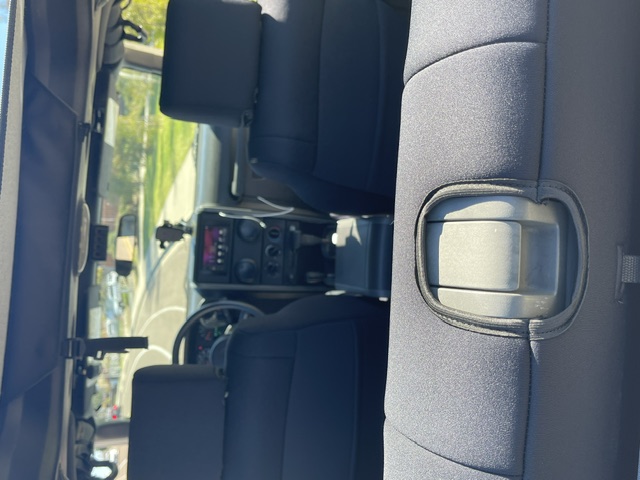 Used 2008 Jeep Wrangler X AWD/4WD image 6