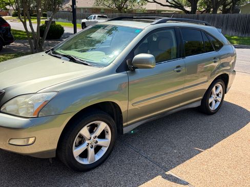 Used 2005 Lexus RX 330 FWD image 5