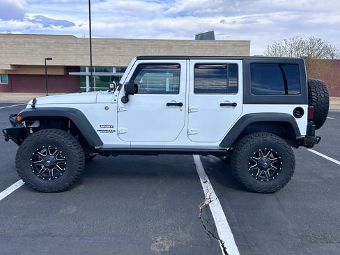 Used 2014 Jeep Wrangler Unlimited Sport w/ Quick Order Package 24S image 4