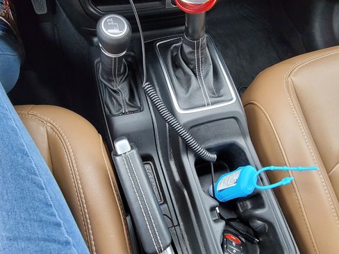 Used 2020 Jeep Wrangler Unlimited Sahara w/ Dual Top Group image 6