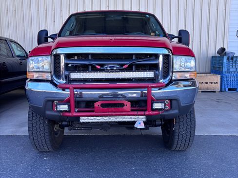 Used 2004 Ford F250 Lariat image 4