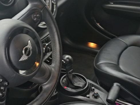 Used 2013 MINI Cooper Countryman FWD image 5