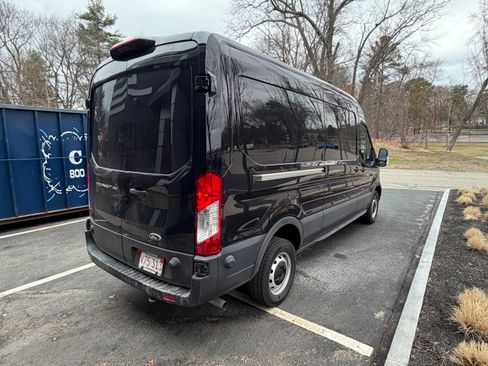 Used 2024 Ford Transit 250 148 Medium Roof image 11