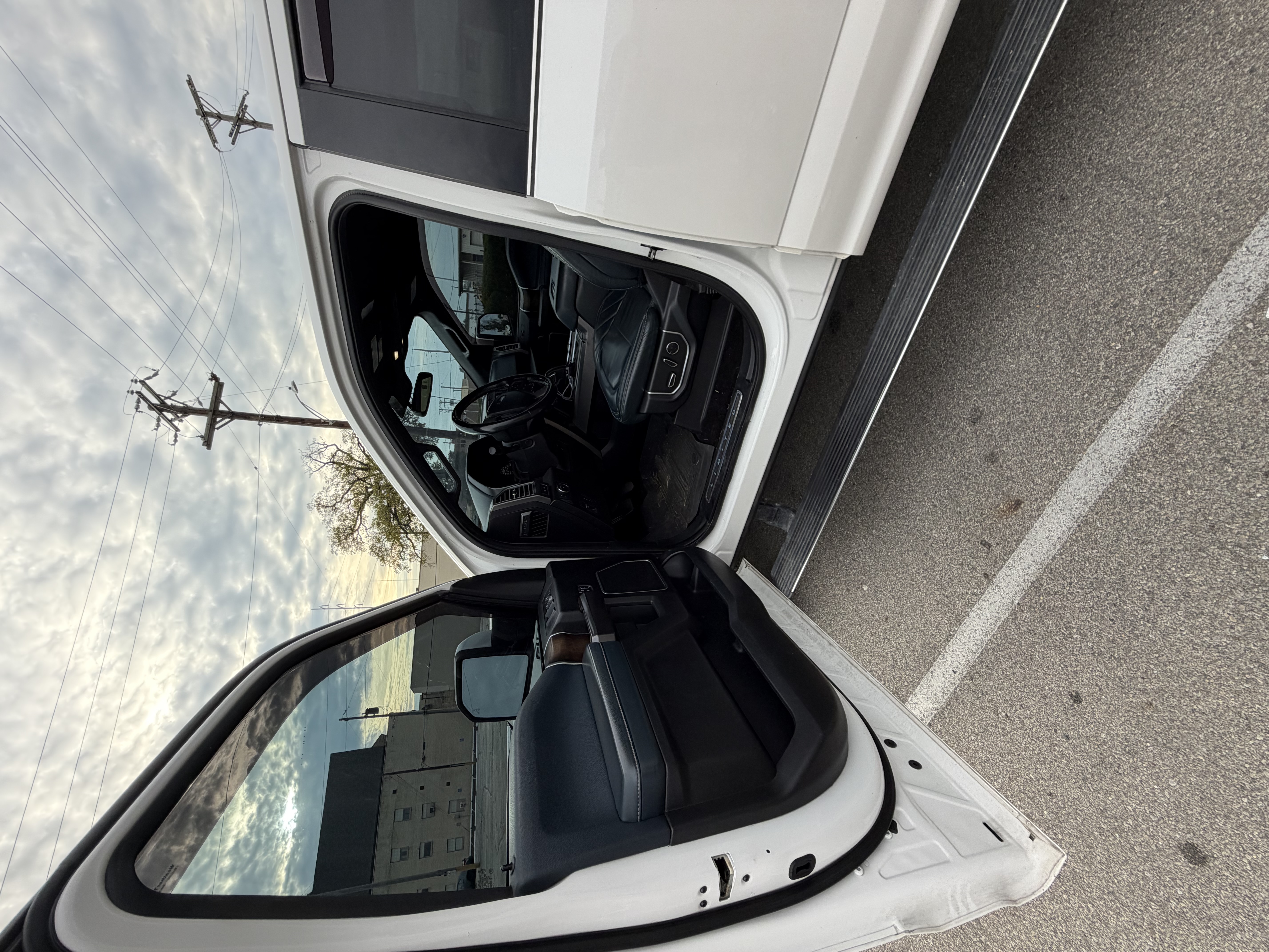 Used 2018 Ford F150 Limited w/ Trailer Tow Package AWD/4WD image 9