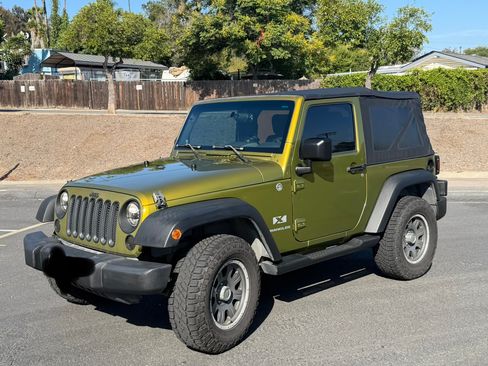 Used 2008 Jeep Wrangler X AWD/4WD image 2