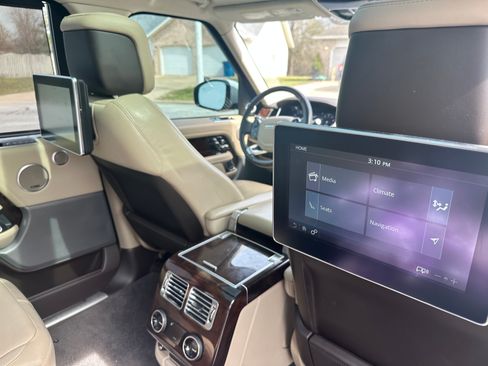 Used 2020 Land Rover Range Rover Long Wheelbase HSE image 20