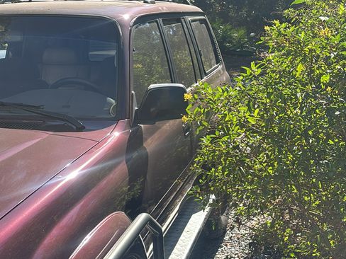 Used 1996 Toyota Land Cruiser image 4