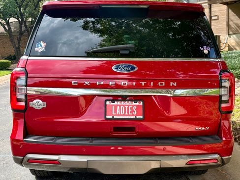 Used 2022 Ford Expedition Max King Ranch image 5