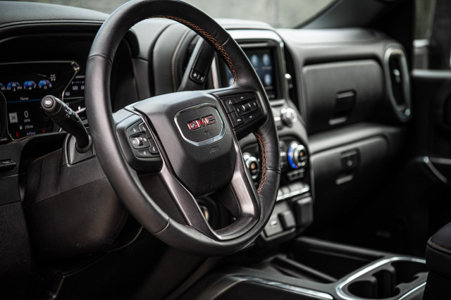 Used 2020 GMC Sierra 2500 AT4 AWD/4WD image 18