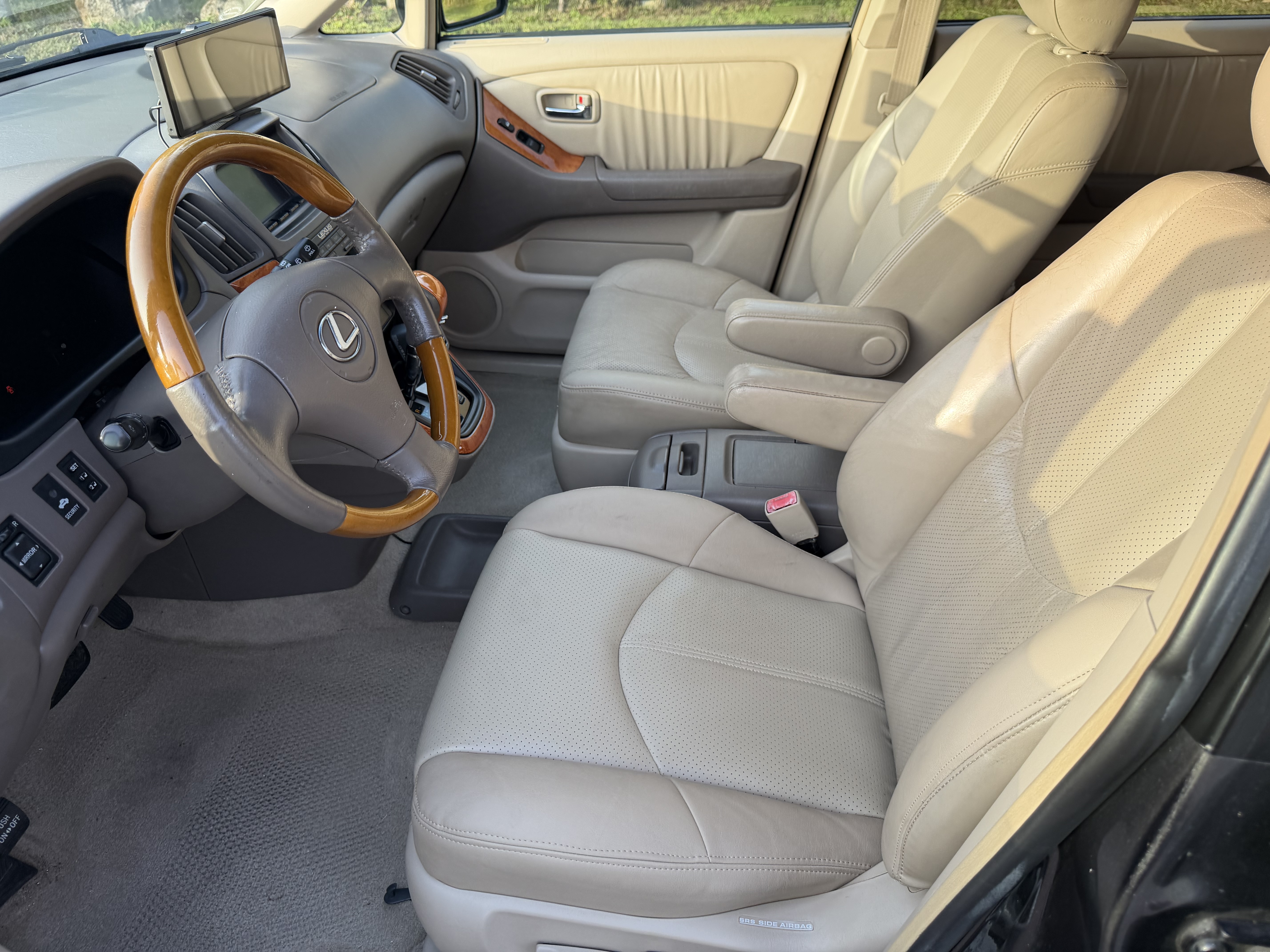 Used 2002 Lexus RX 300 FWD image 8
