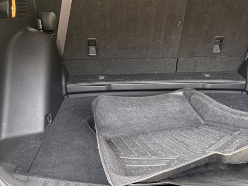 Used 2018 Honda CR-V EX image 13