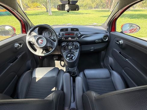 Used 2015 FIAT 500 Sport w/ Sport Appearance Group FWD image 8