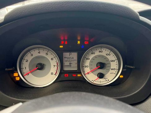 Used 2014 Subaru Impreza 2.0i Premium w/ All-Weather Package w/CVT image 10