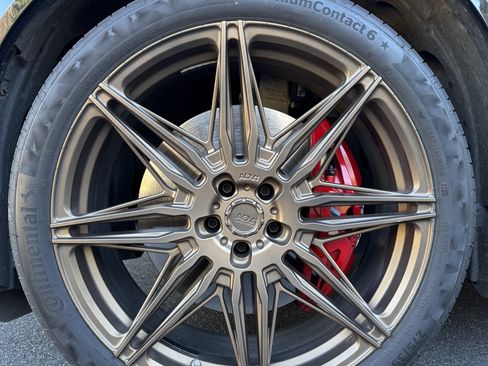 Used 2021 BMW X5 M50i w/ Executive Package image 8