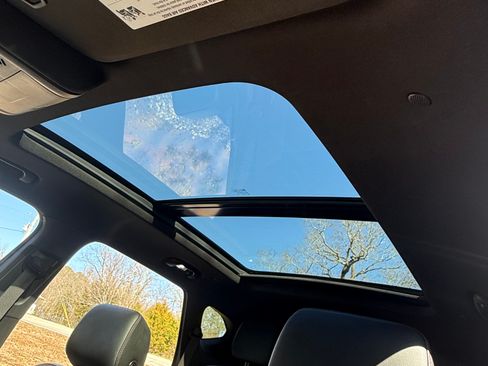 Used 2020 Chevrolet Blazer RS image 11