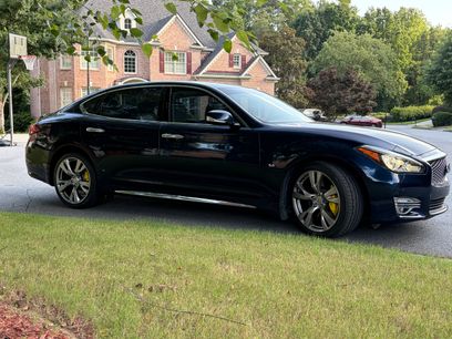 Used 2015 INFINITI Q70 L 5.6 w/ V8 Deluxe Technology Package