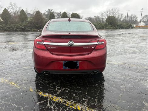 Used 2017 Buick Regal Sport Touring image 4