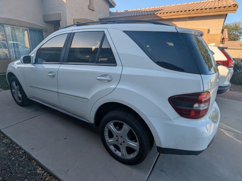 Used 2008 Mercedes-Benz ML 320 4MATIC image 2