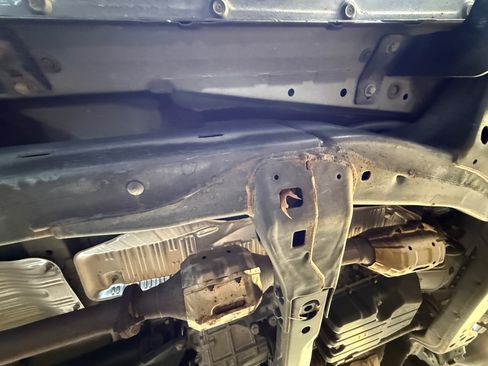 Used 2011 Toyota Tundra 4x4 Double Cab w/ Tow Pkg image 20