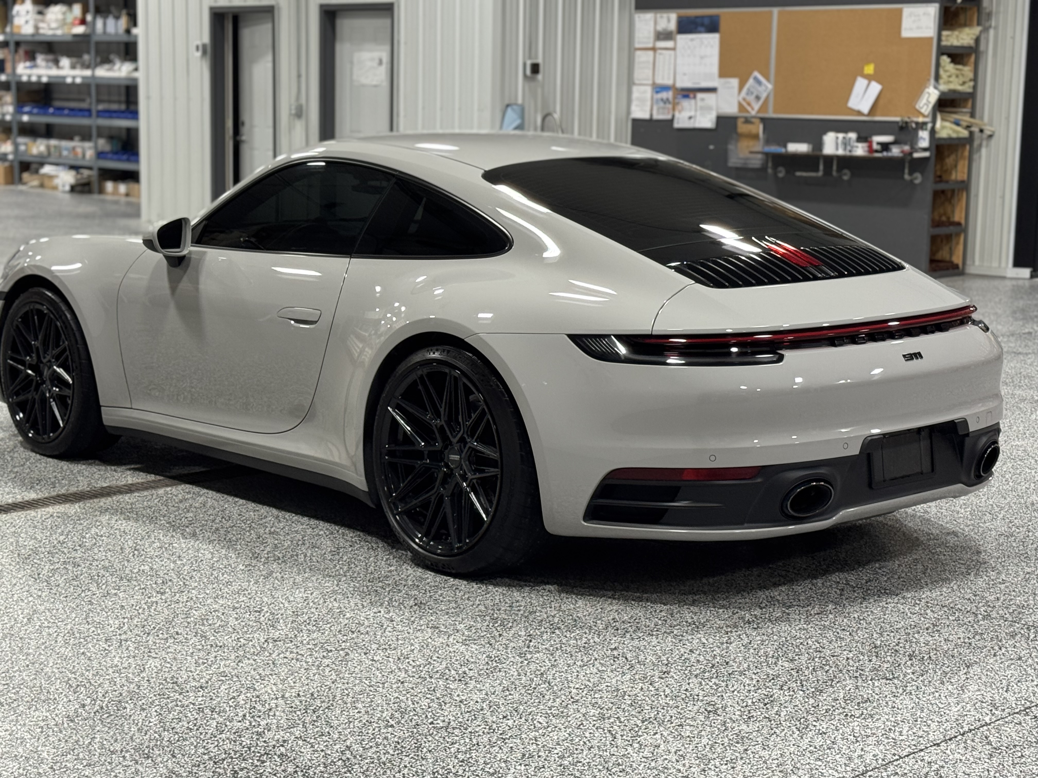 Used 2020 Porsche 911 Carrera 4 w/ Sport Package AWD/4WD image 4