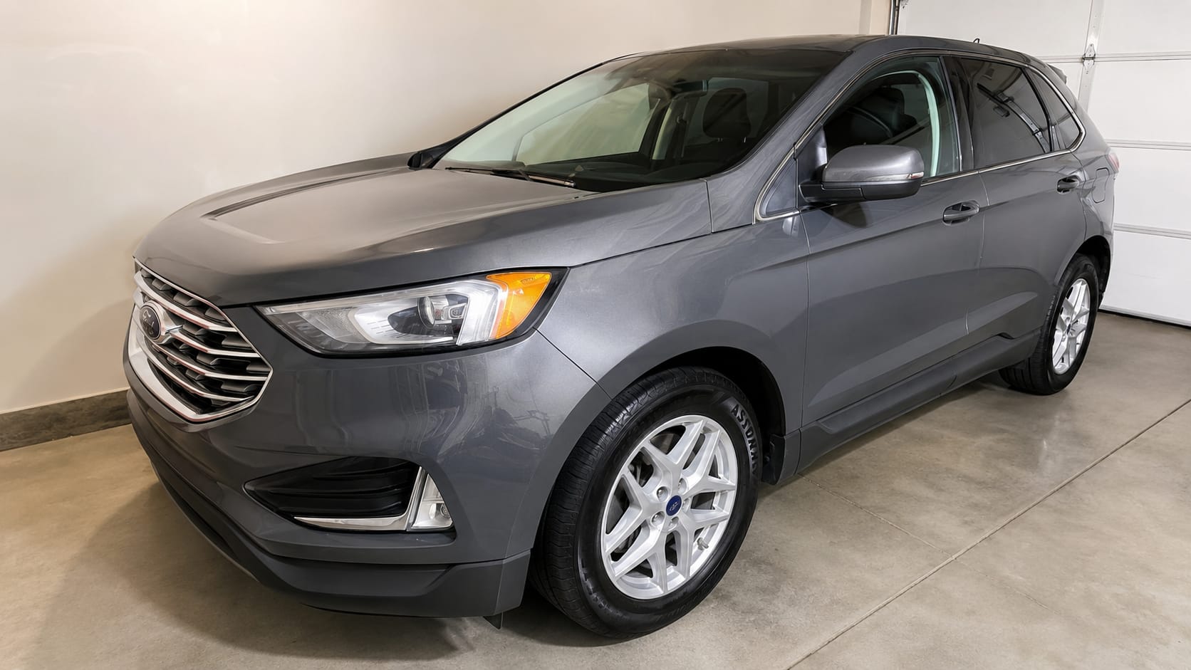 Used 2021 Ford Edge SEL AWD/4WD image 4
