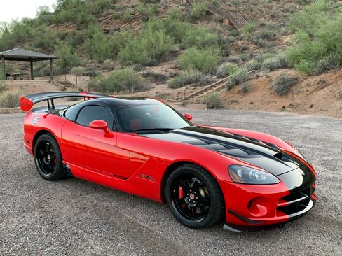 Used 2008 Dodge Viper SRT-10 w/ Competition Group RWD image 5