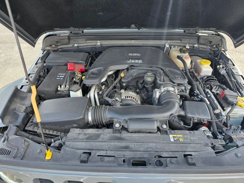 Used 2019 Jeep Wrangler Unlimited Sport S image 30