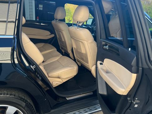 Used 2018 Mercedes-Benz GLS 450 4MATIC image 15