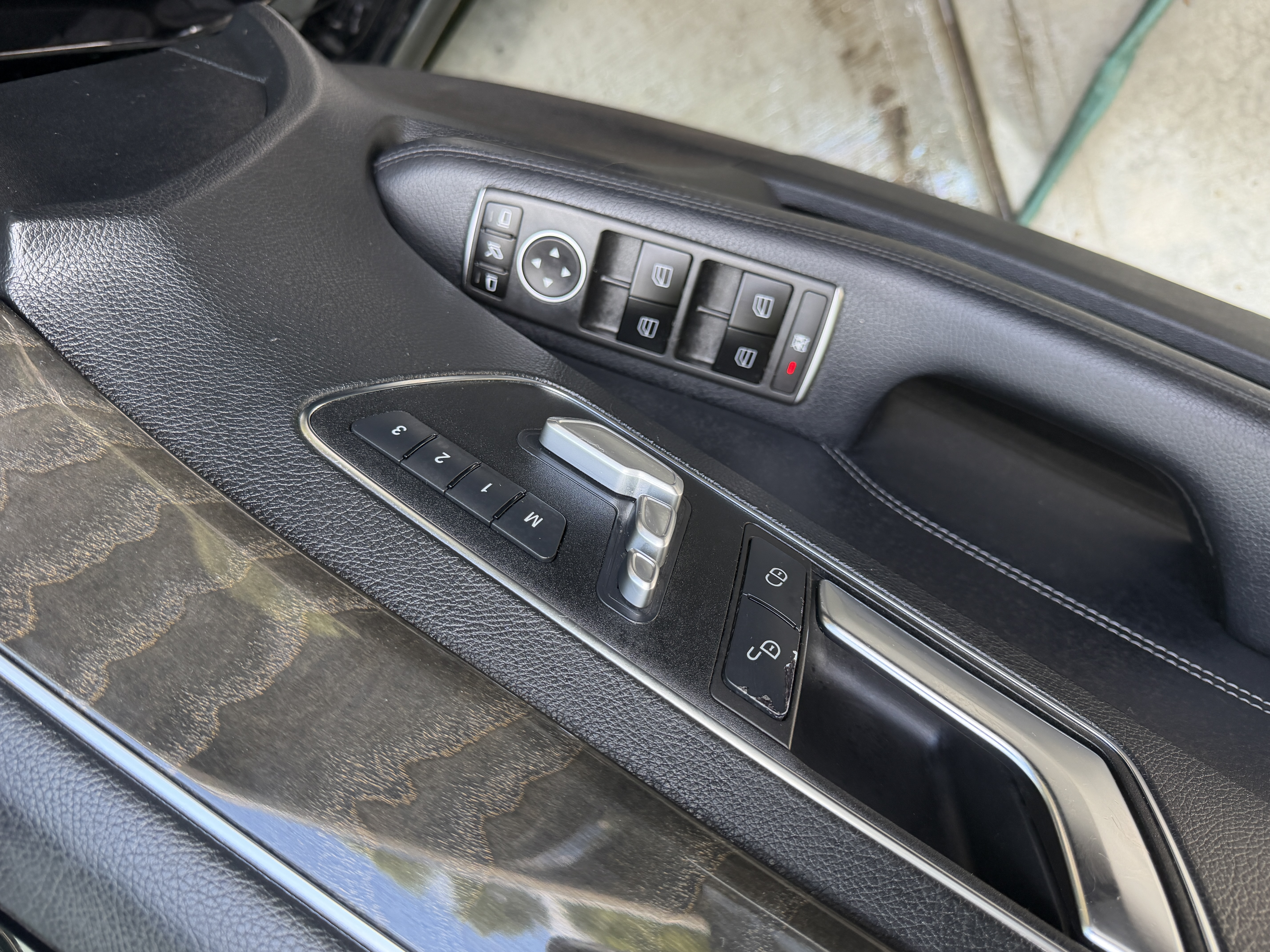 Used 2016 Mercedes-Benz E 350 Sedan image 13