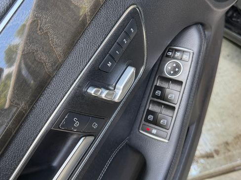 Used 2016 Mercedes-Benz E 350 Sedan image 13