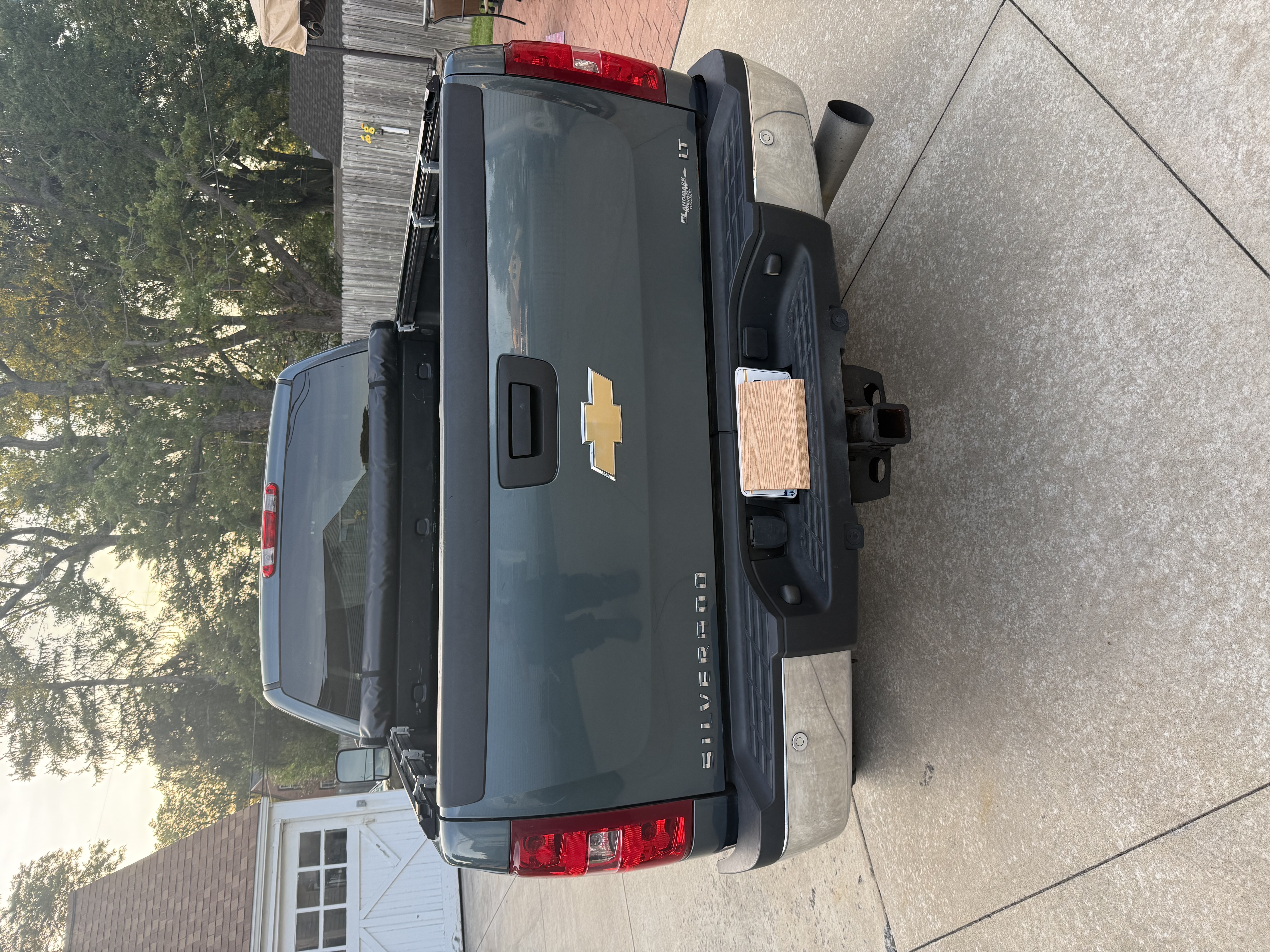Used 2011 Chevrolet Silverado 2500 LT w/ Convenience Package AWD/4WD image 6