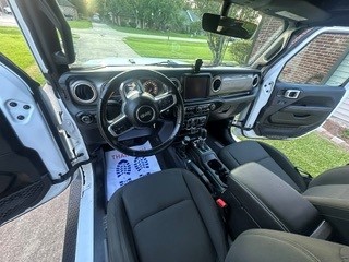Used 2021 Jeep Wrangler Unlimited Sahara AWD/4WD image 8