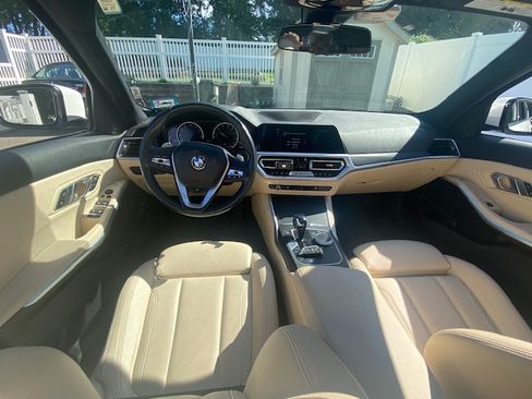 Used 2019 BMW 330i xDrive Sedan w/ Convenience Package AWD/4WD image 23