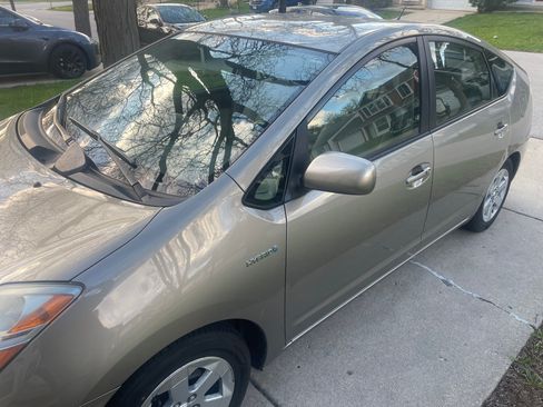 Used 2006 Toyota Prius image 2
