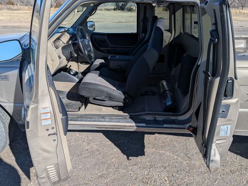 Used 2003 Ford Ranger XLT image 6