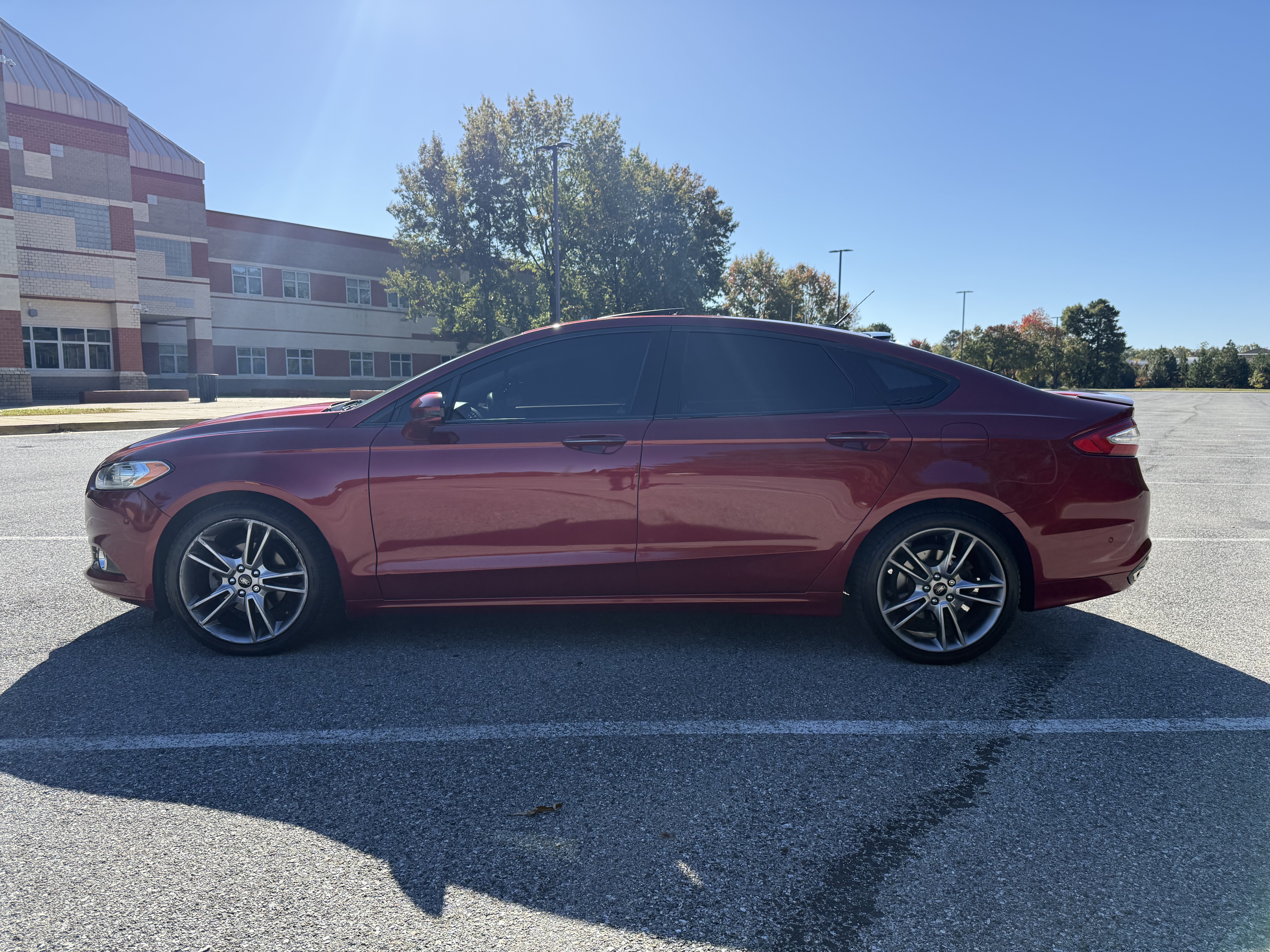 Used 2014 Ford Fusion Titanium AWD/4WD image 4