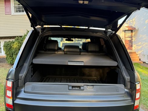 Used 2016 Land Rover Range Rover HSE image 27