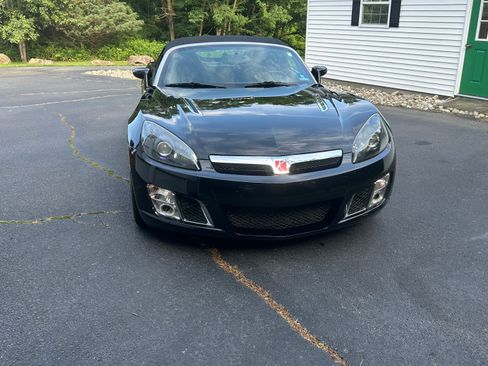 Used 2007 Saturn Sky Red Line RWD image 6