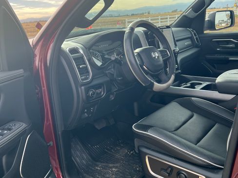 Used 2025 RAM 1500 Laramie w/ Sport Appearance Package image 13