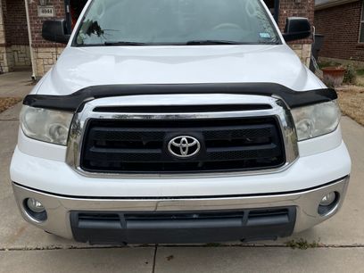 Used 2013 Toyota Tundra 2WD CrewMax w/ SR5 Pkg