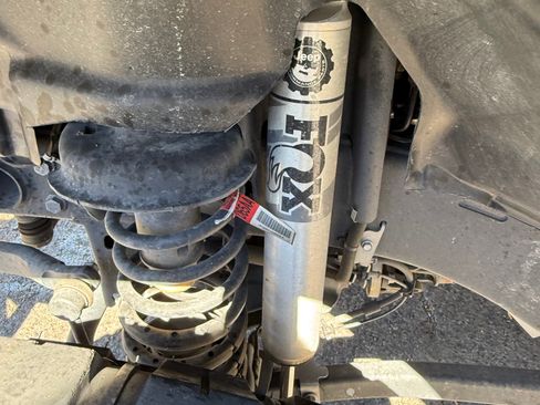 Used 2021 Jeep Wrangler Unlimited Rubicon AWD/4WD image 12