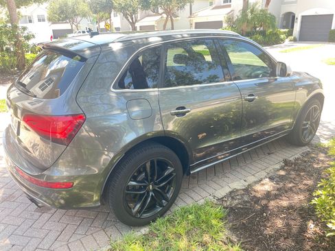Used 2016 Audi SQ5 Premium Plus AWD/4WD image 10