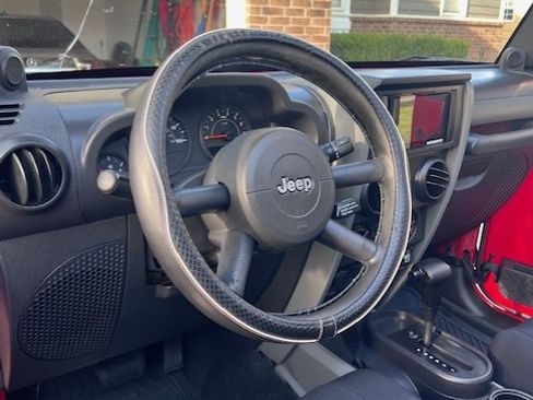 Used 2009 Jeep Wrangler X w/ Black Appearance Group image 6