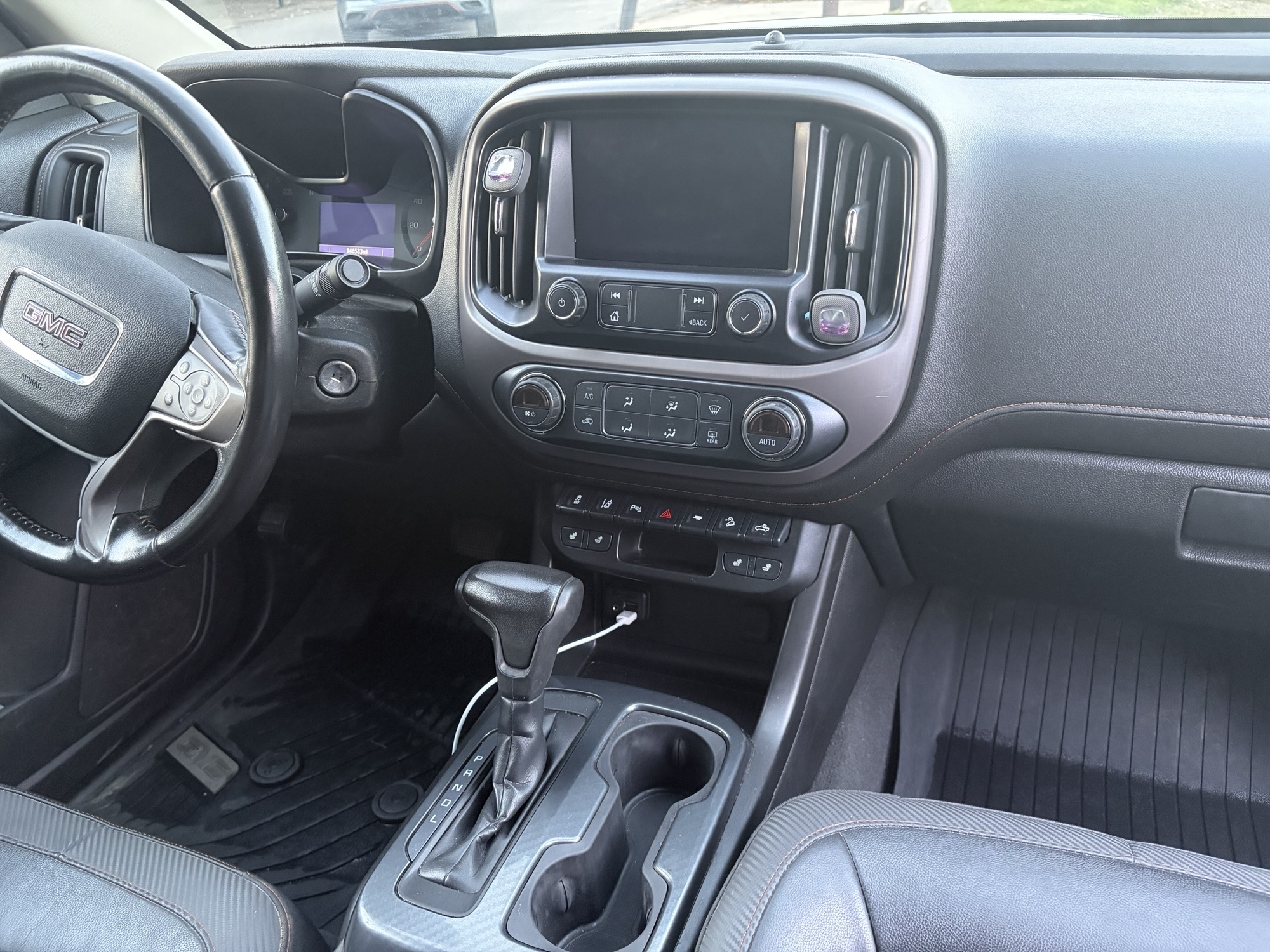Used 2021 GMC Canyon AT4 w/ Driver Alert Package AWD/4WD image 16