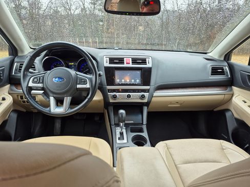 Used 2016 Subaru Outback 2.5i Limited image 8