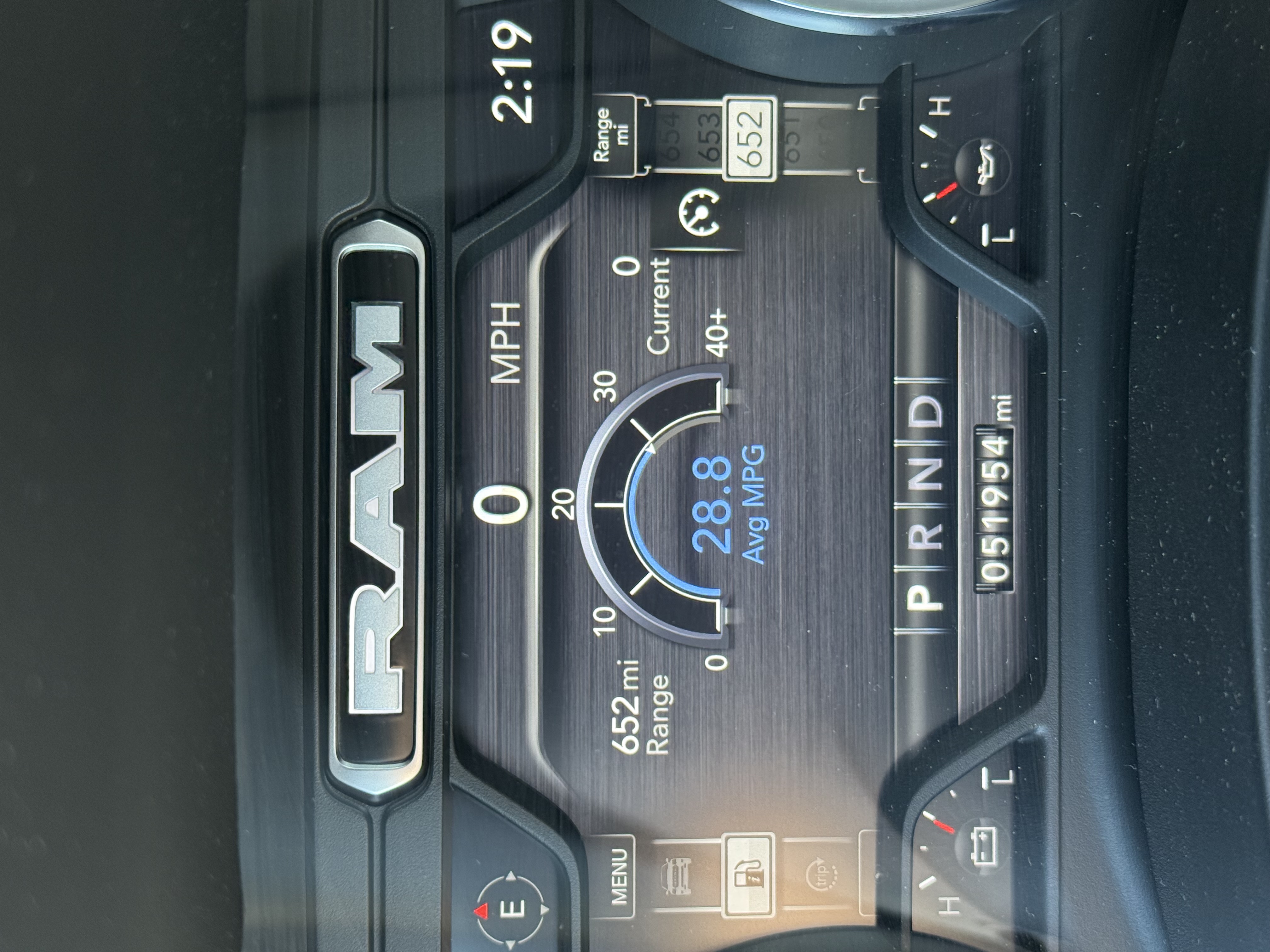 Used 2023 RAM 1500 Laramie AWD/4WD image 2