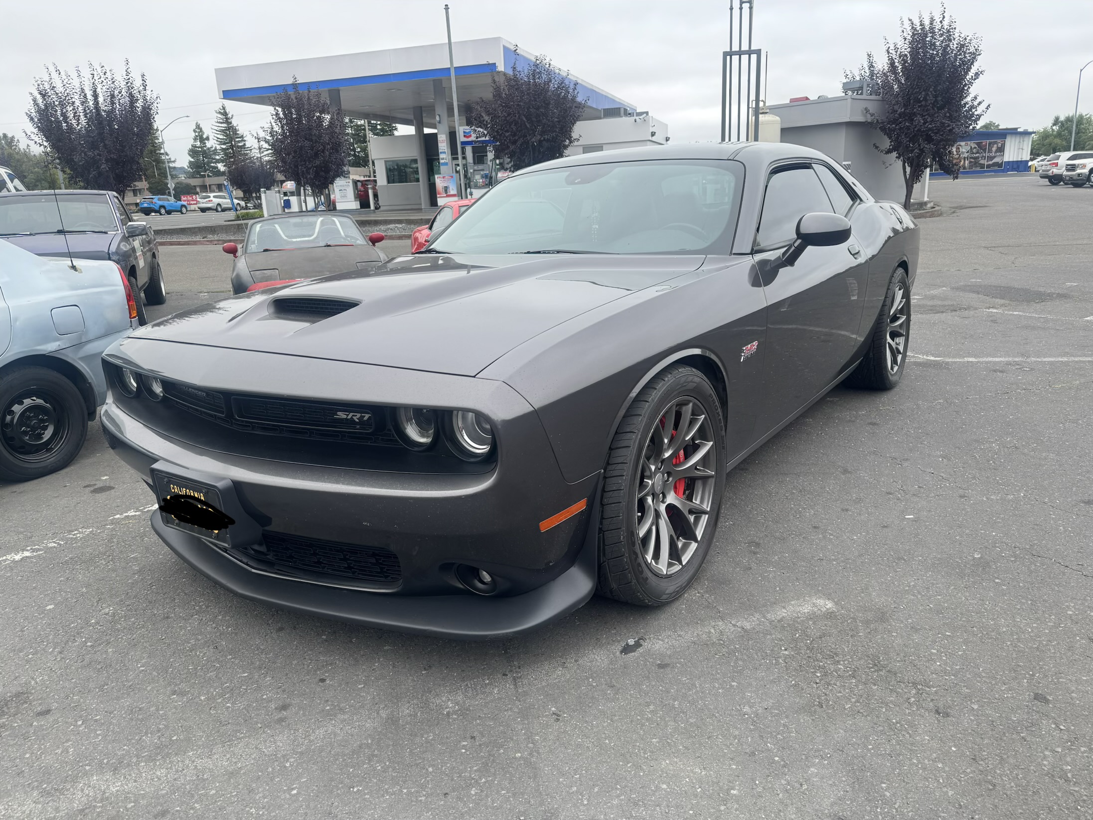 Used 2015 Dodge Challenger SRT w/ Technology Group RWD image 1