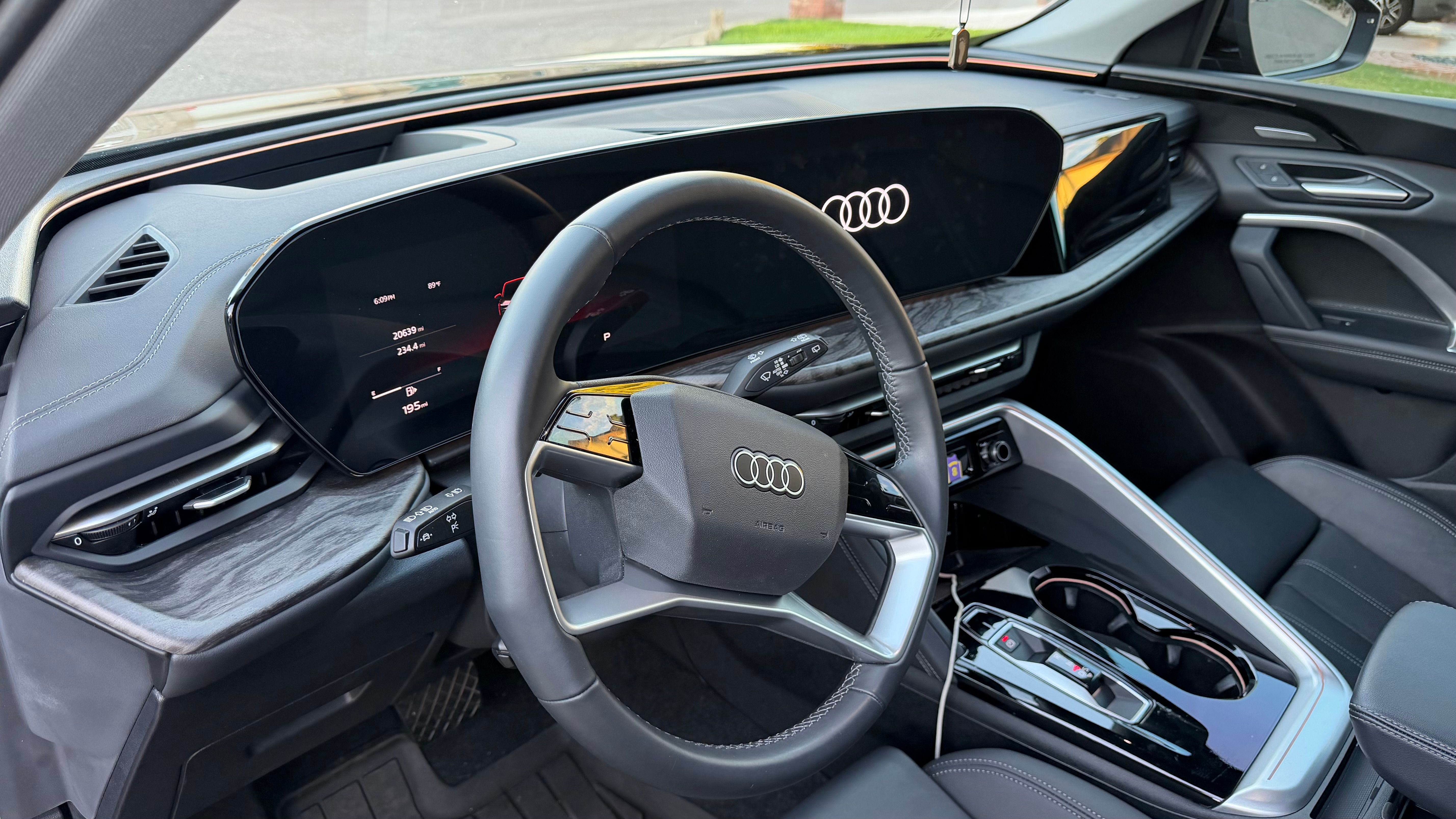 Used 2025 Audi Q5 Premium Plus AWD/4WD image 13