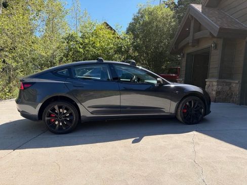 Used 2018 Tesla Model 3 Performance AWD/4WD image 18