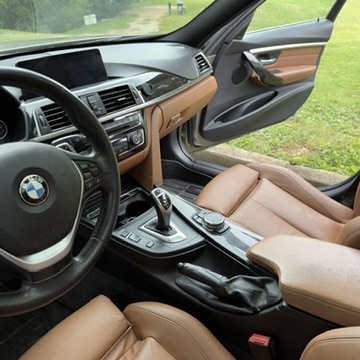 Used 2016 BMW 328d xDrive Wagon AWD/4WD image 8
